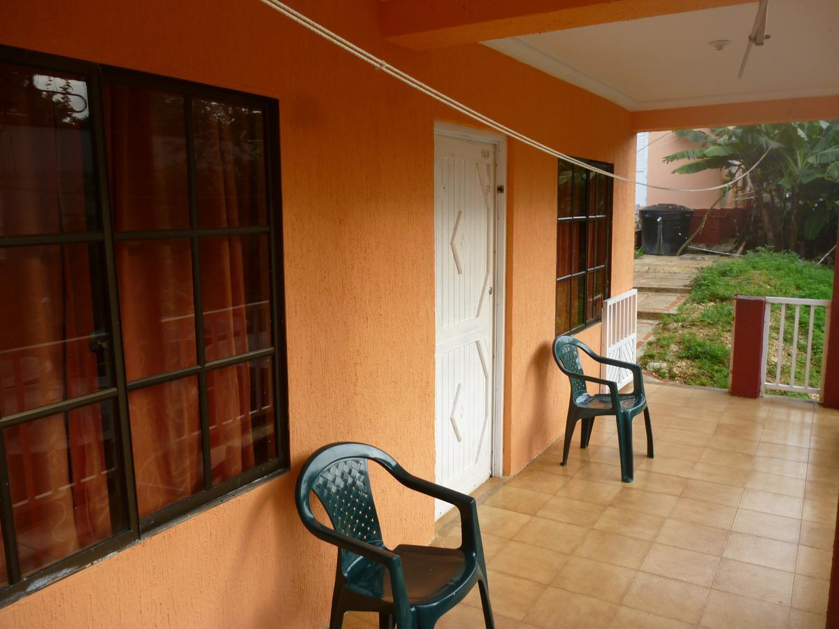 Posada Nativa Miss Casira San Andres  Exterior photo